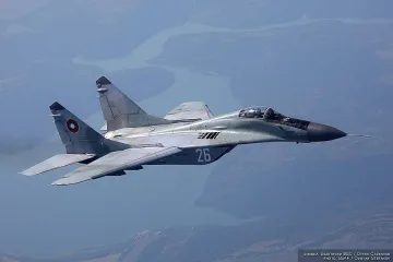 Още 9,6 млн. за ремонт изтребителите ни