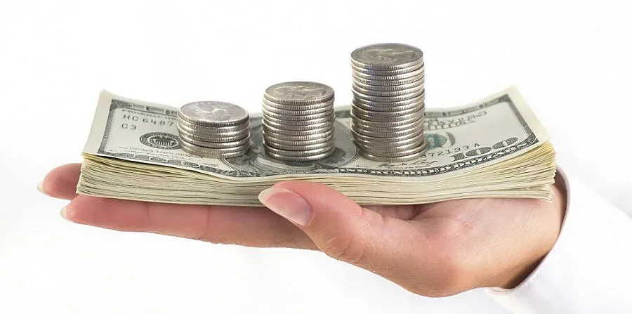 Взимаме все по-големи потребителски заеми