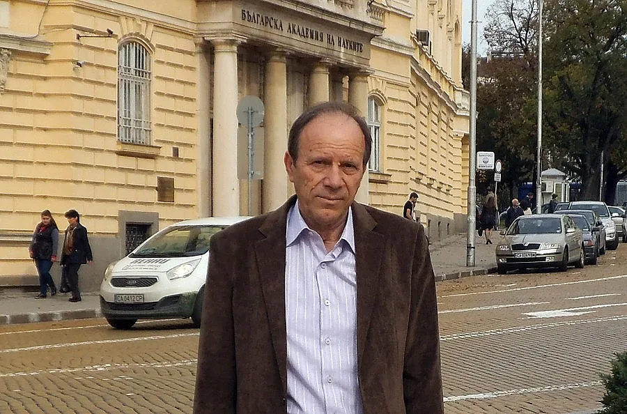 Авторска задача на учител от Кърджали е публикувана в САЩ