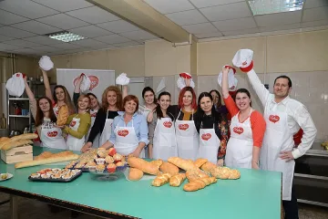 Над 500 души се записаха в Академия "Изпечи с любов"