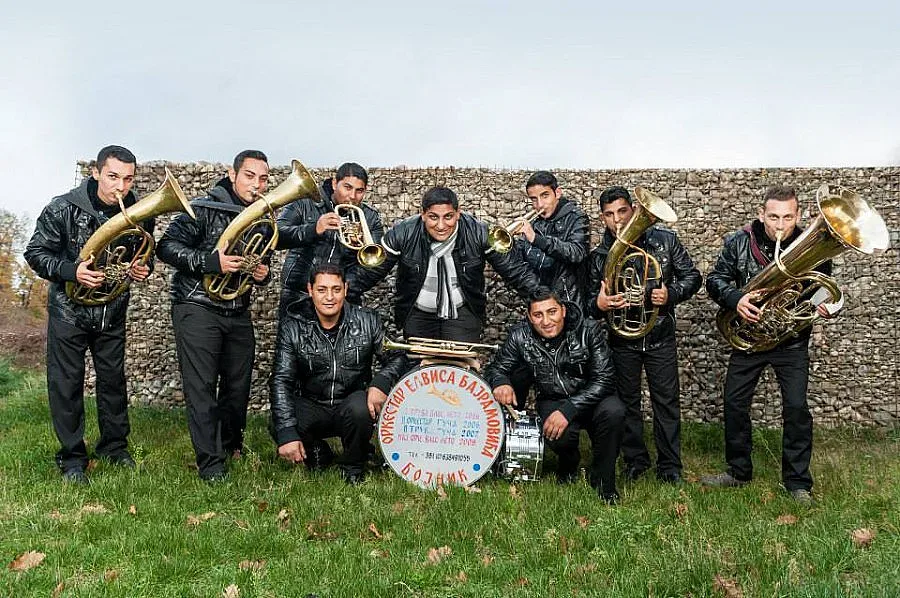 Елвис свири в "Гуча"