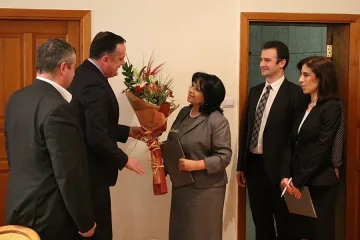 Петкова договори газовата връзка със Сърбия