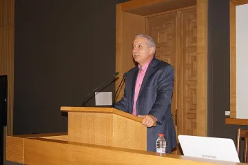 Балансиран човек, обяви Герджиков