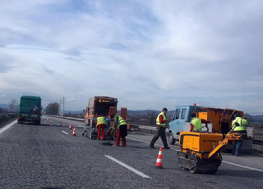 Търсят 177 млн. за пътя София-Калотина