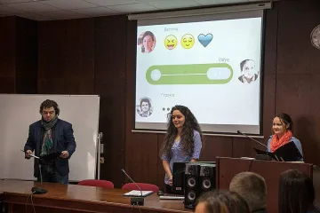 Дават 500 лв. стипендия на студент по ПР