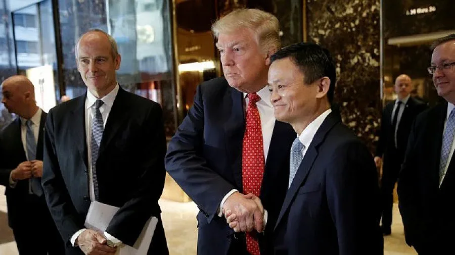 Китайският Бил Гейтс  започва с $60 000 назаем