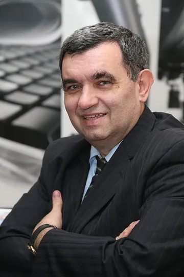 Аутсорсингът пречи  на индустрията