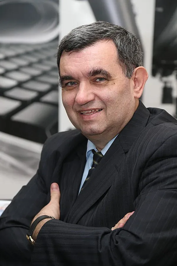 Аутсорсингът пречи  на индустрията