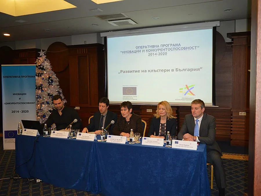 Дават рамо на бизнеса в страната