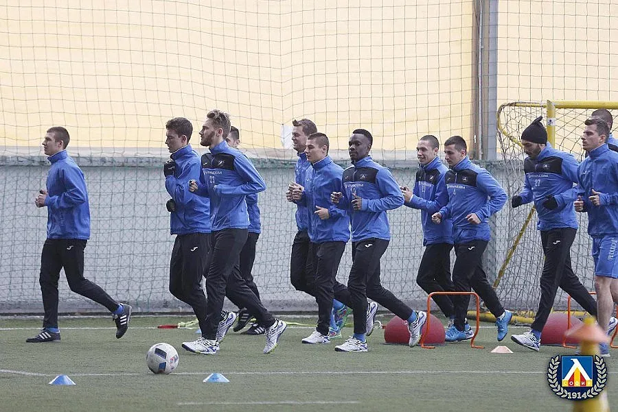 Спас Русев остава шеф на "Левски"