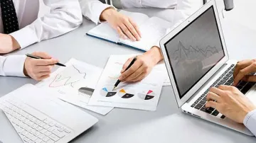 17 млн. са похарчени без обществени поръчки