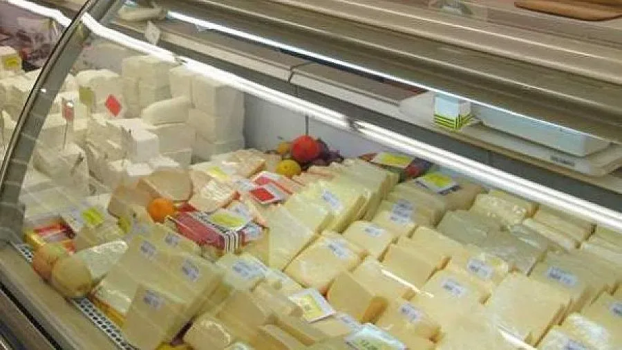 В Т-Маркет една цена на рафта, друга на касата