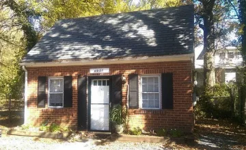 Малка къща за 459 000 долара