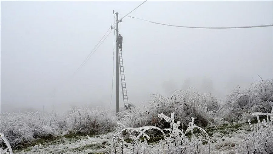 423 населени места са без ток към 17.00 часа