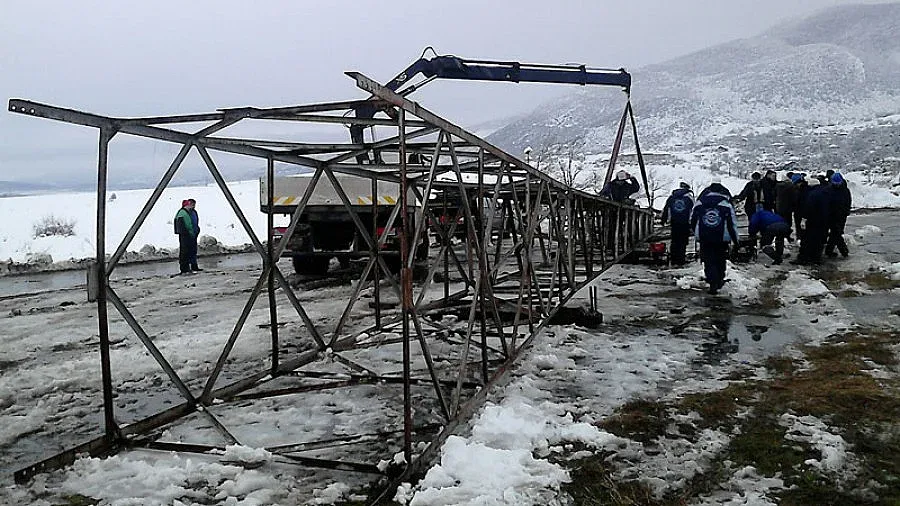 607 населени места са без ток към 13.30 часа