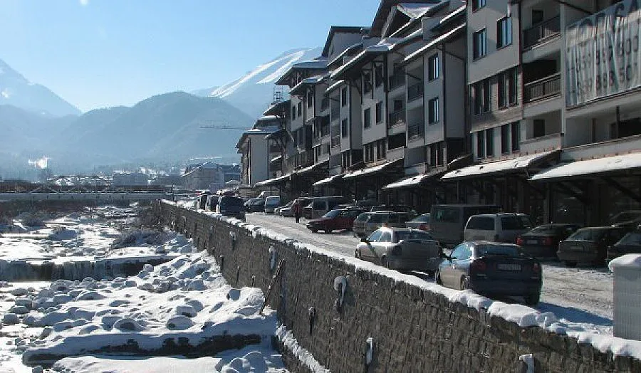 НАП с „Биг Брадър" за ресторантите в Банско