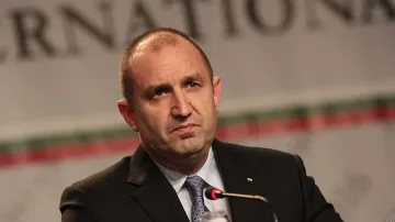 Радев кани зам.-министри в служебното правителство