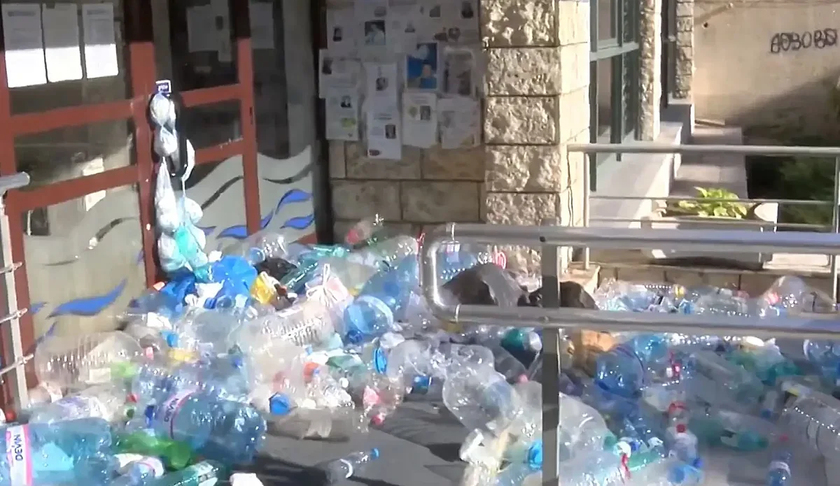 Плевенчани блокират пътища заради водната криза