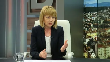 Фандъкова: Общински служители помагат на имотната мафия