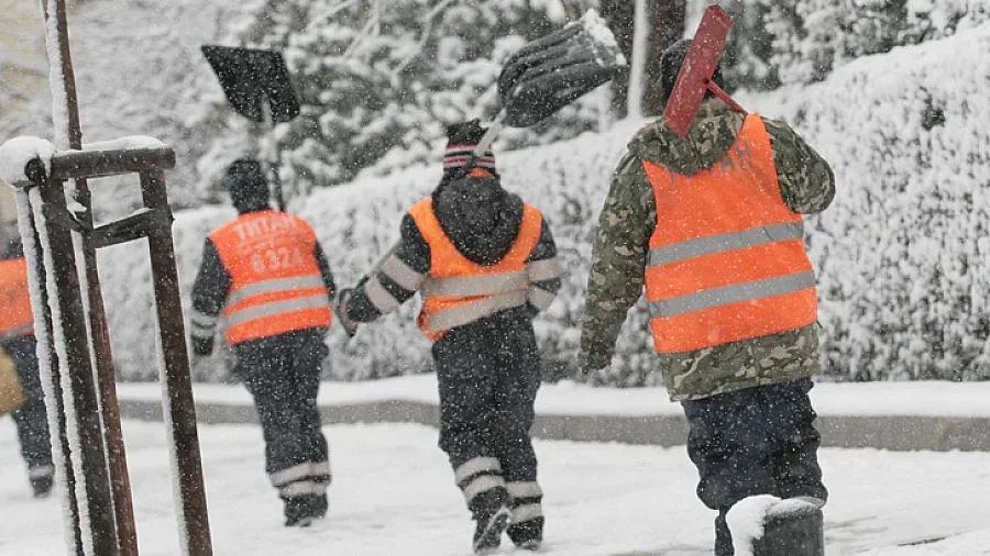 Фандъкова: Почистени са трасетата на градския транспорт в София