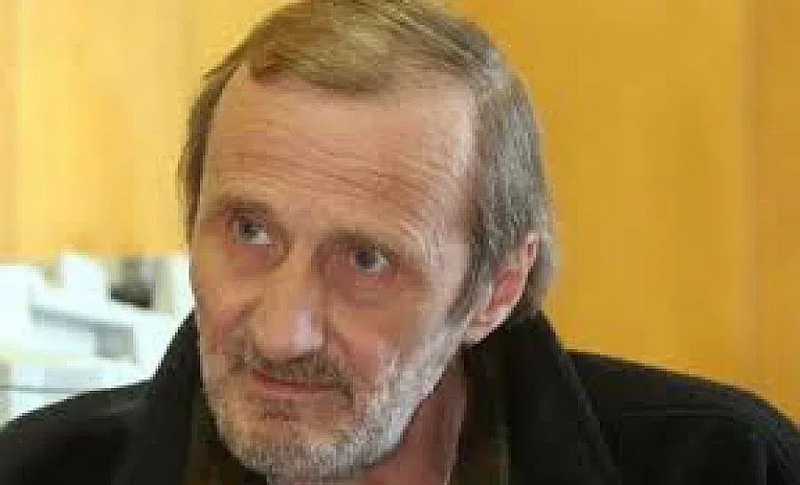 Готви се пълзяща смяна на политическия елит