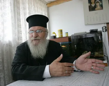 200 дарители спасиха празника в приюта на отец Иван