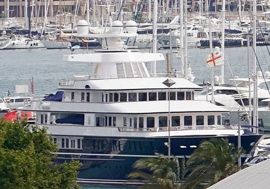 39,95 млн. евро за яхта с аквариум