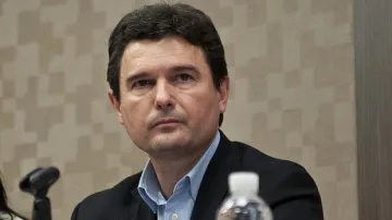 Зеленогорски няма да оглавява правителство