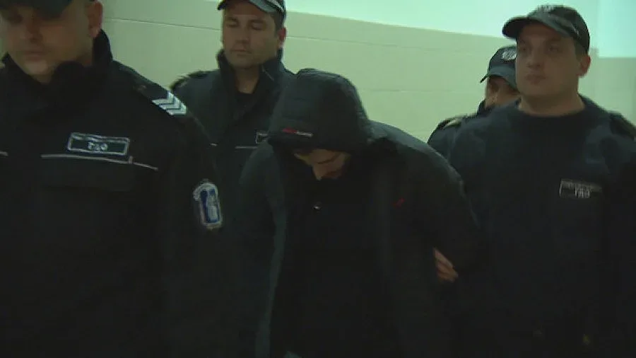 Обвиненият в измама агент на ДАНС остава в ареста