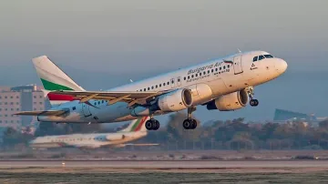 Полетите от и за България скочиха двойно