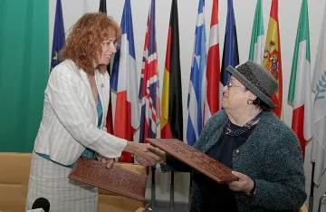 Потомка на самаряни дари имот за милион