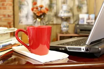 Без данък "уикенд" за GSM-и и лаптопи