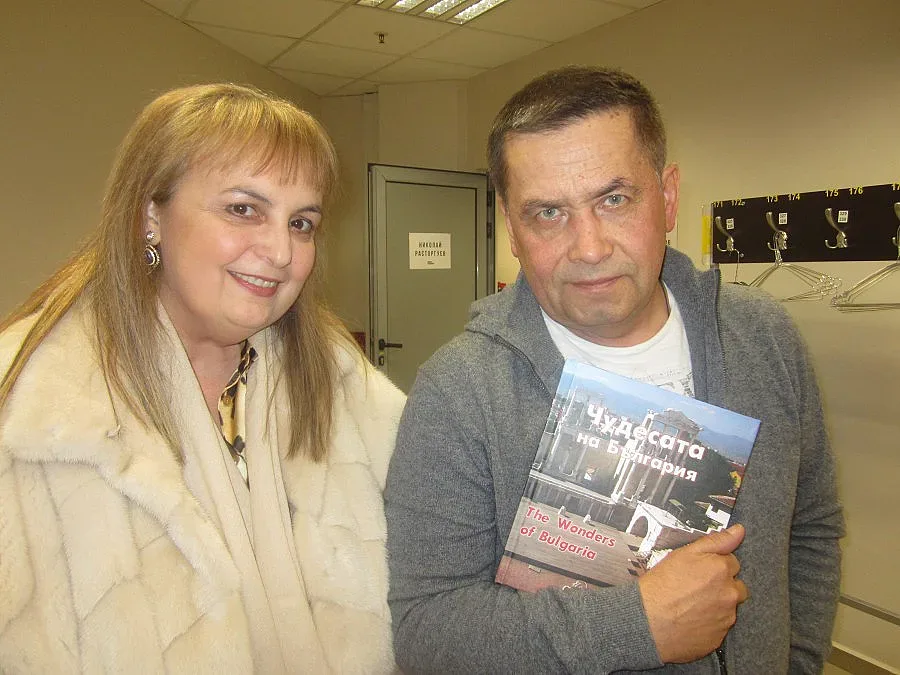 "Любе" обикалят Чудесата на България