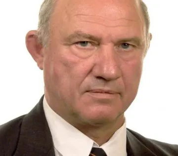 С жп линия на 150 г. бедата виси на косъм