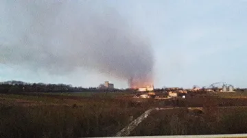 Цистерни от влак се взривиха край Хитрино