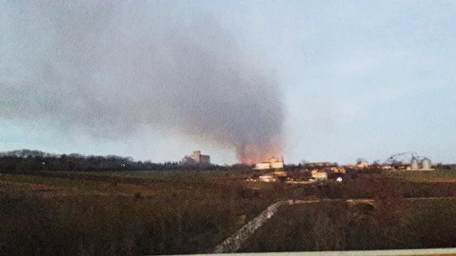 Цистерни от влак се взривиха край Хитрино