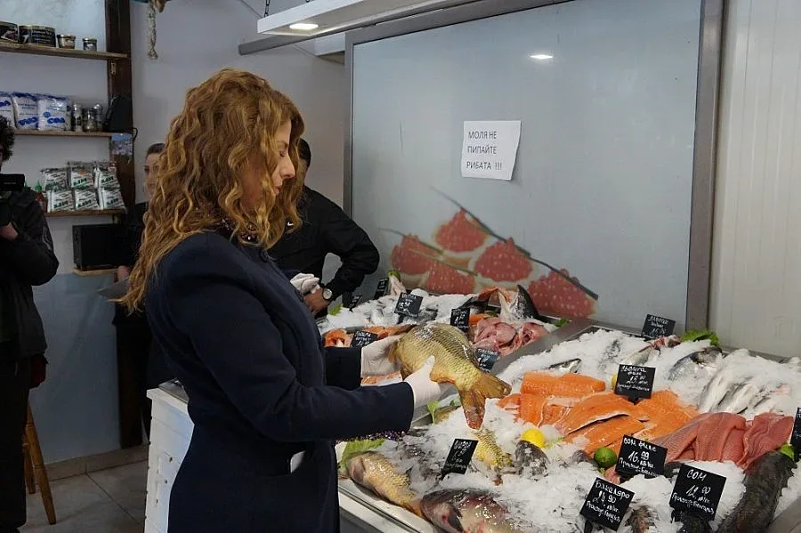 Агенцията по храните конфискува 225 кг риба