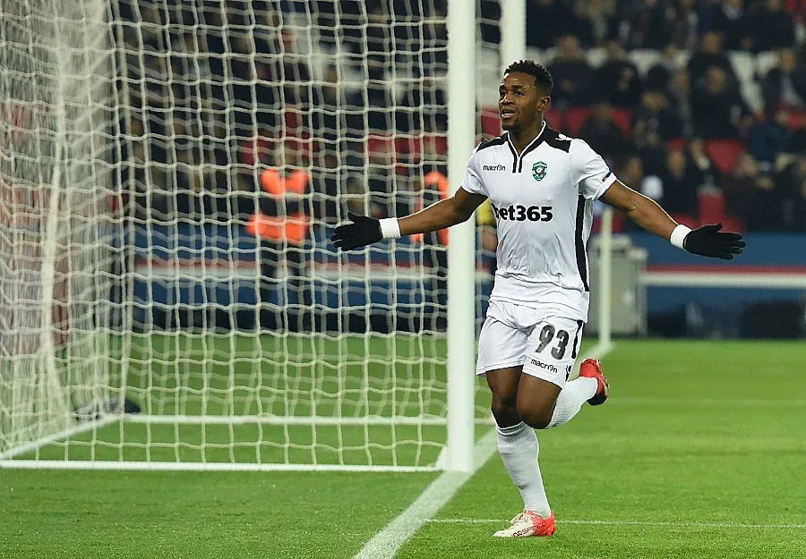 Лудогорец изпусна ПСЖ, отива в Лига Европа