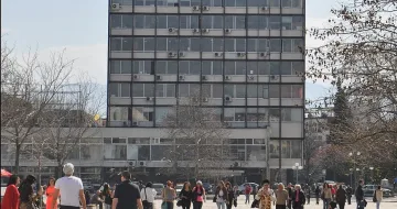 Разиграват на търг култово заведение на БКП
