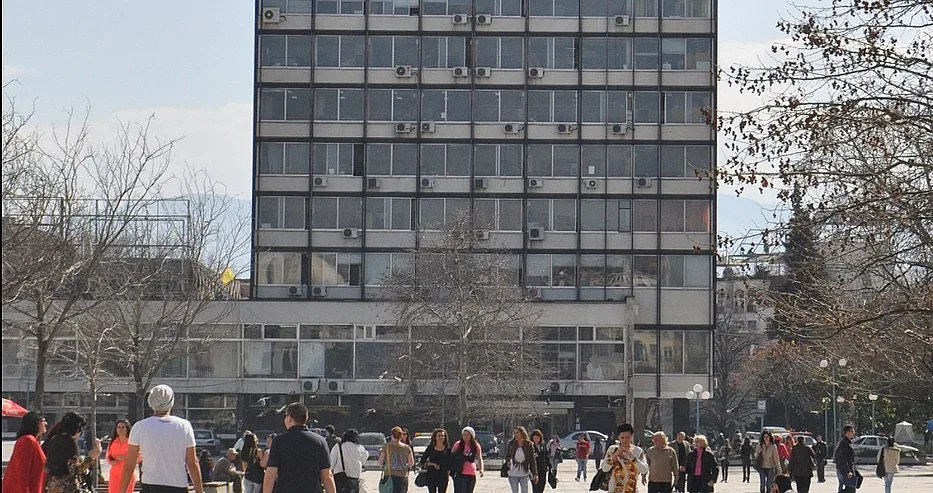 Разиграват на търг култово заведение на БКП