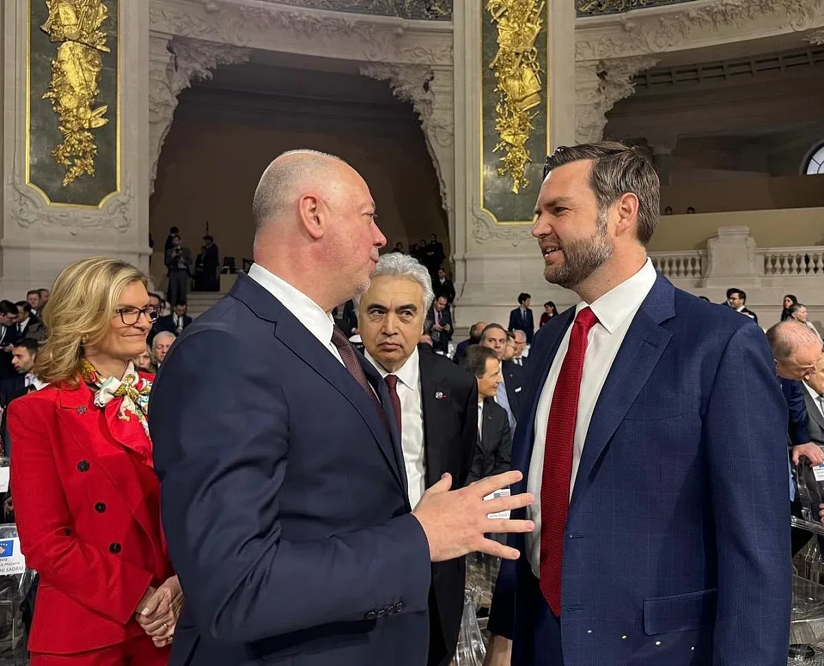 Ключова среща! Какво си казаха Росен Желязков и Джей Ди Ванс в Париж