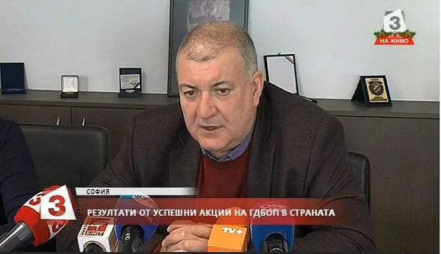 Антимафиоти спипаха незаконни оръжия 