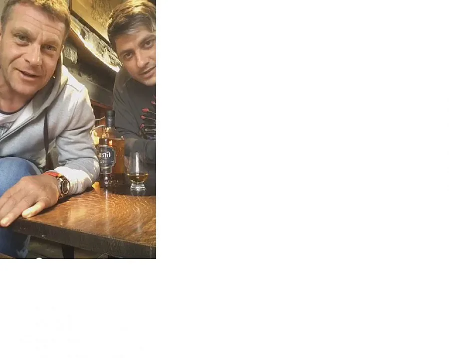 Вергов и Карамазов дегустират уиски в Шотландия