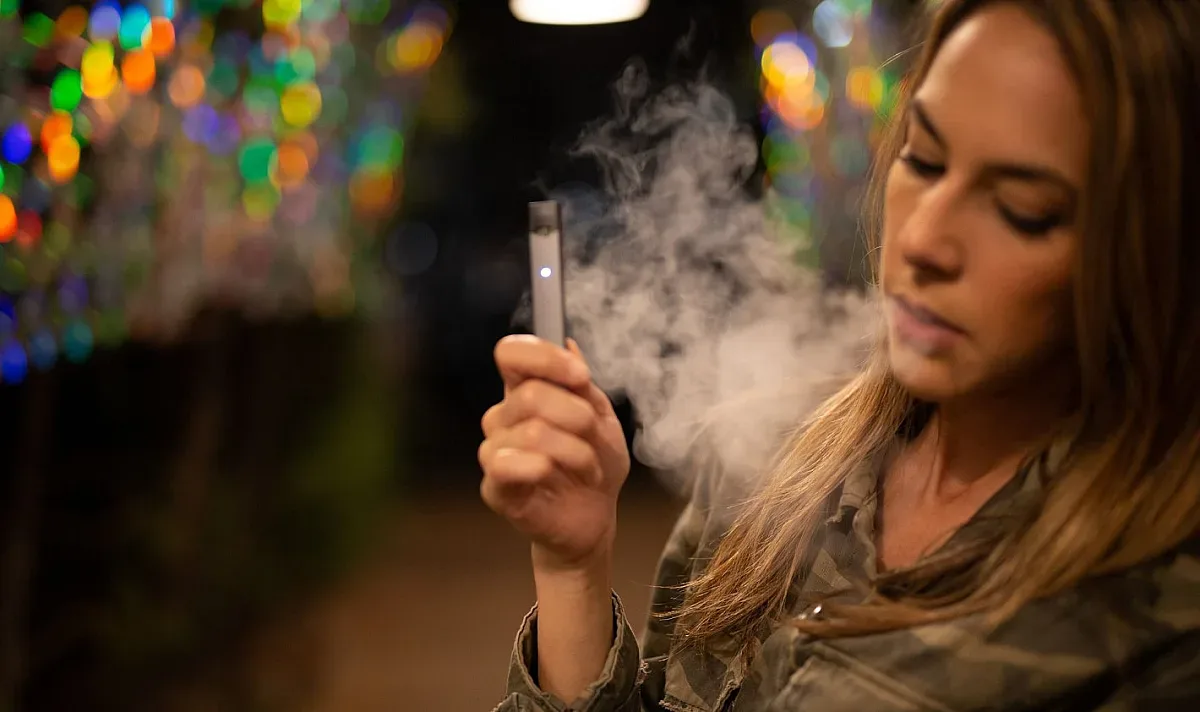 Нов спор за вейповете. Лъсна по-голям проблем с тях