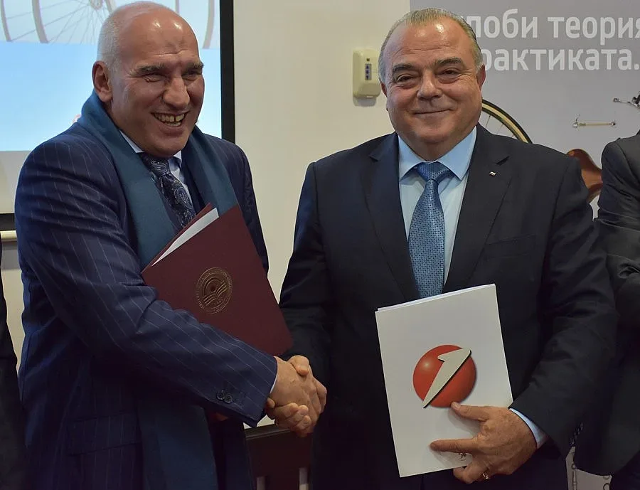 Левон Хампарцумян: Добър бизнес климат може да върне младите в България