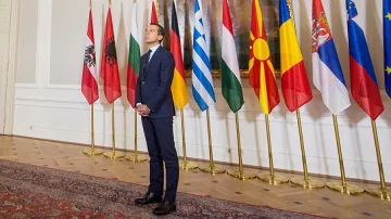 Австрия: Ние решаваме кой ще влиза в страната