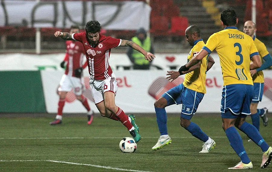 Йорданеску изрева:  На "Армията" не може да се работи