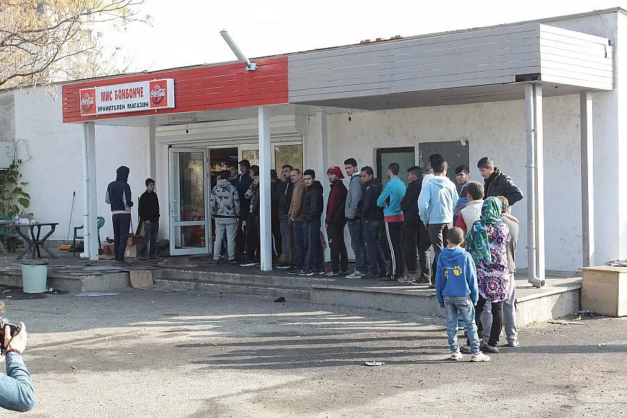 Няма мигранти с опасни болести в Харманли