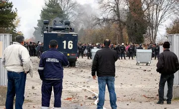 Напрежението в бежанския лагер в Харманли отново ескалира