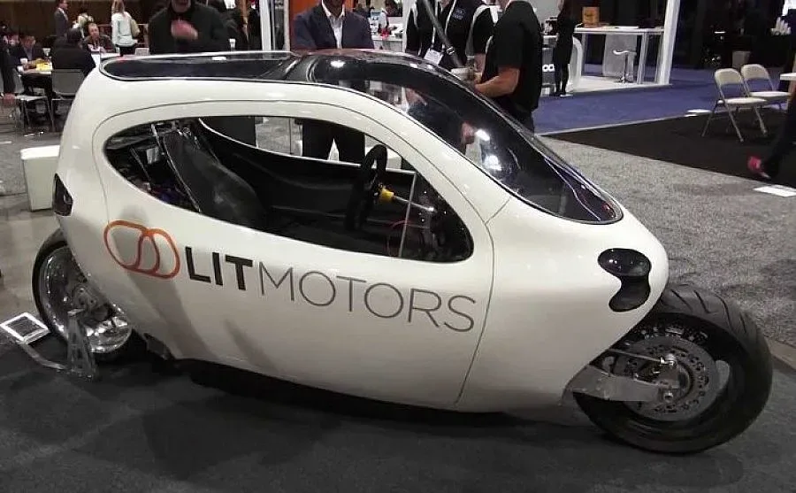 Американци създадоха автомобил на две колела